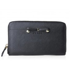 Prada Saffiano Zippy Geldbörse mit Schleifendetail, Schwarz