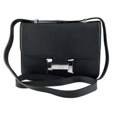 Hermès Constance 23 Schultertasche aus schwarzem Togo-Leder
