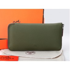 Hermès Reißverschlussgeldbörse aus Originalleder, olivgrün