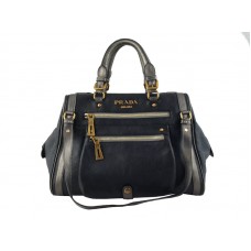 Prada Henkeltasche aus Kalbsleder, Schwarz