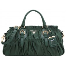 Prada Tessuto Gaufre Nylon-Henkeltasche Grün