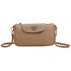 Prada Handgelenktasche aus Tessuto-Nylon mit Saffiano-Leder, Creme