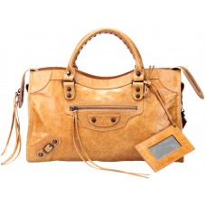 Balenciaga Medium Classic City Bag Kamel