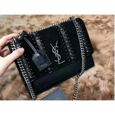 Saint Laurent Sunset Medium in Lederveloursleder und Nieten, Schwarz