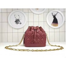 Dior Mini Miss Dior Beuteltasche aus Lammleder, Burgunderrot