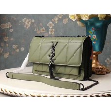 Saint Laurent Jamie Medium Carre Rive in Clafskin Grün