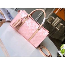 Louis Vuitton Monogramm Vernis Neo Triangle Rose Ballerine m94398